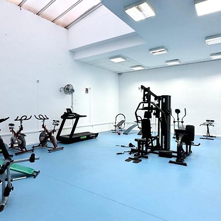 פואנגירולה Costa Del Sol Seaside Studio - 5 Mins From Beach מראה חיצוני תמונה