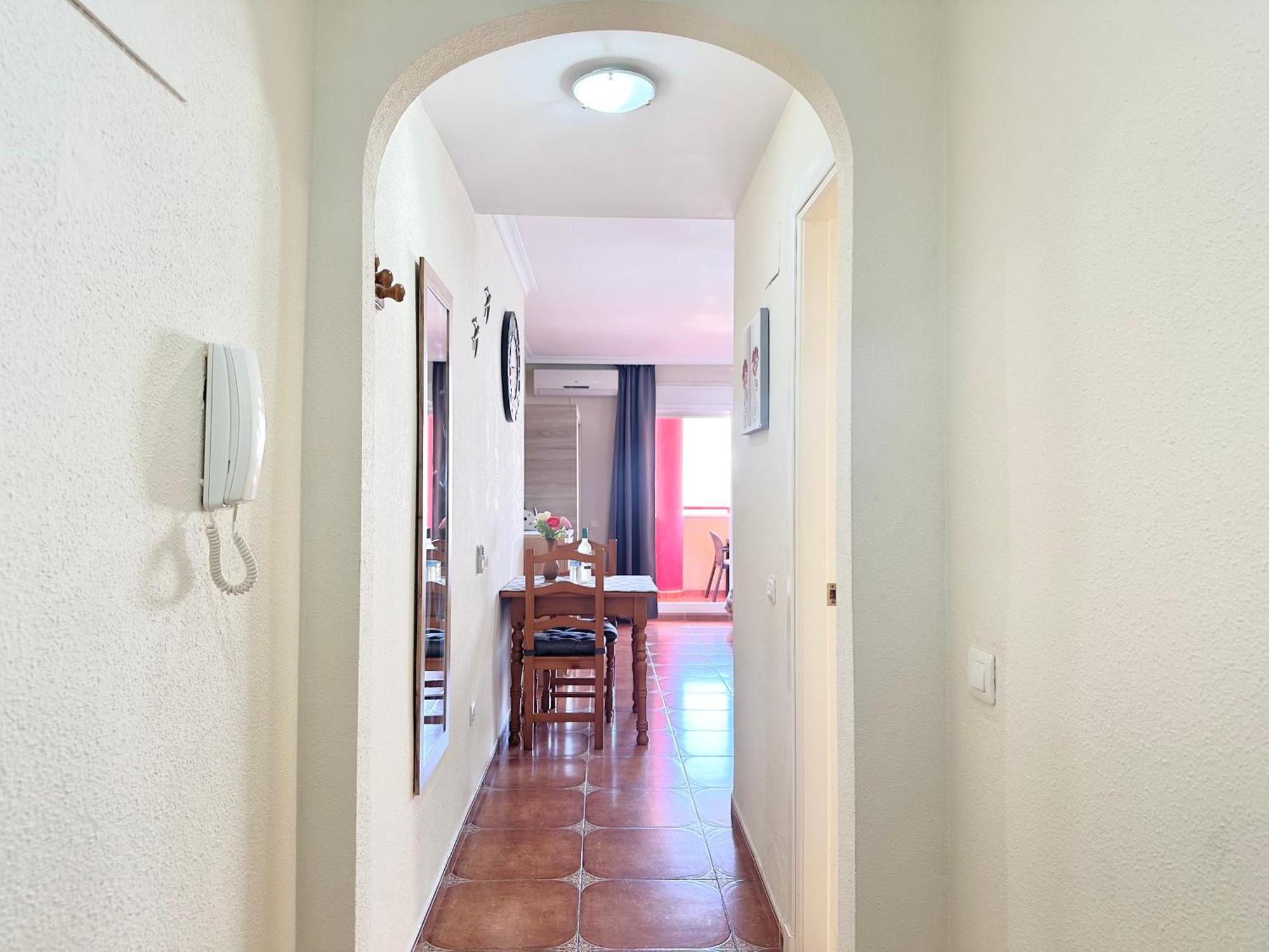 פואנגירולה Costa Del Sol Seaside Studio - 5 Mins From Beach מראה חיצוני תמונה